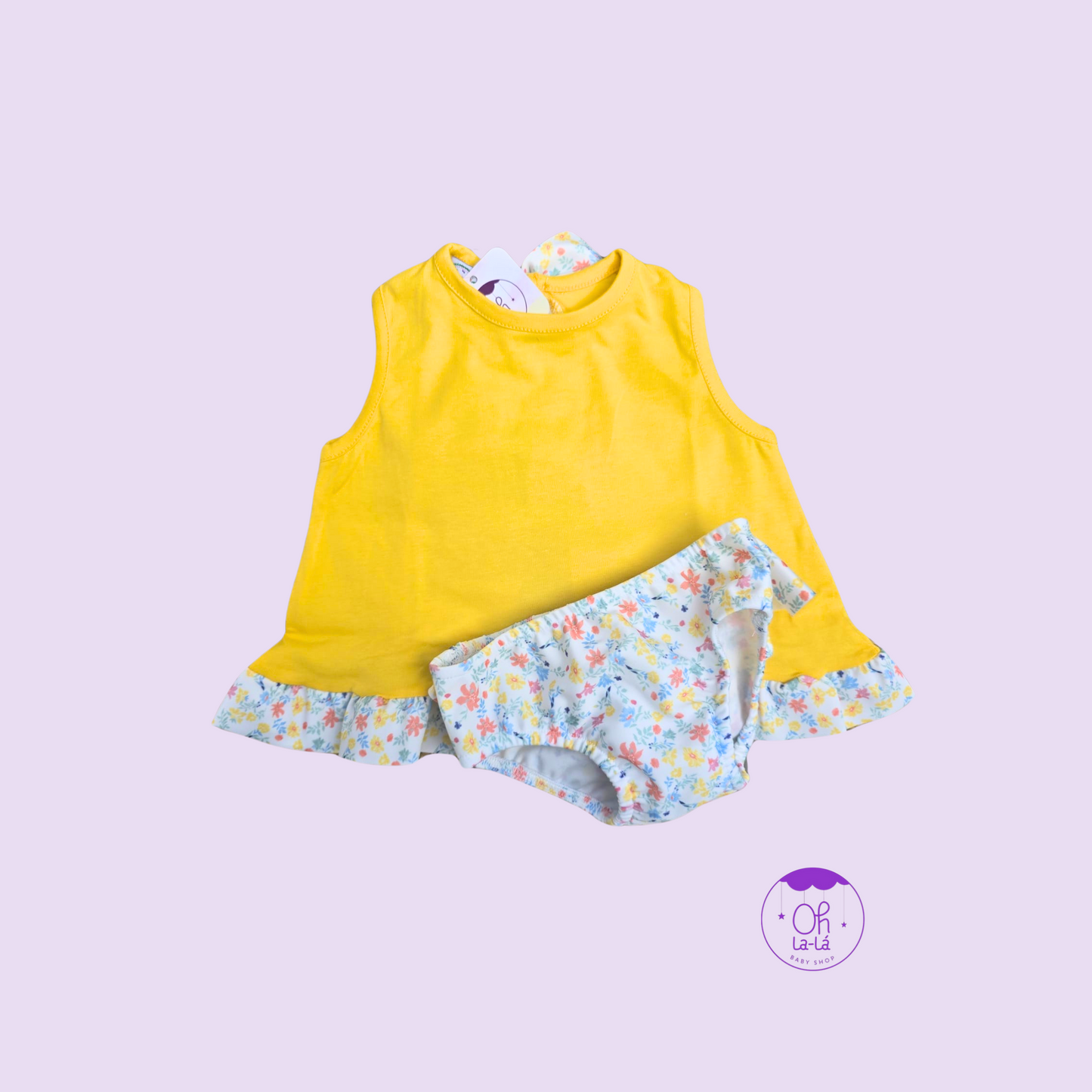 Conjunto baño niña flores y camiseta amarilla con lazo – Tallas 12 a 36 meses