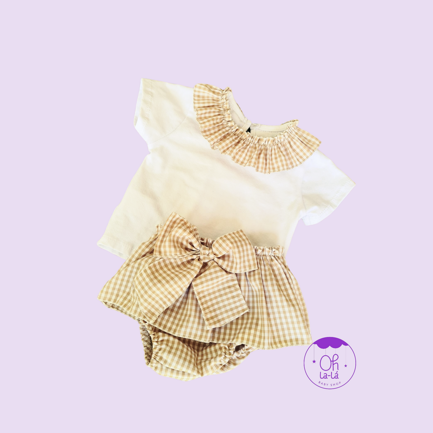 Conjunto Lacito con cuello volante vichy y cubrepañal