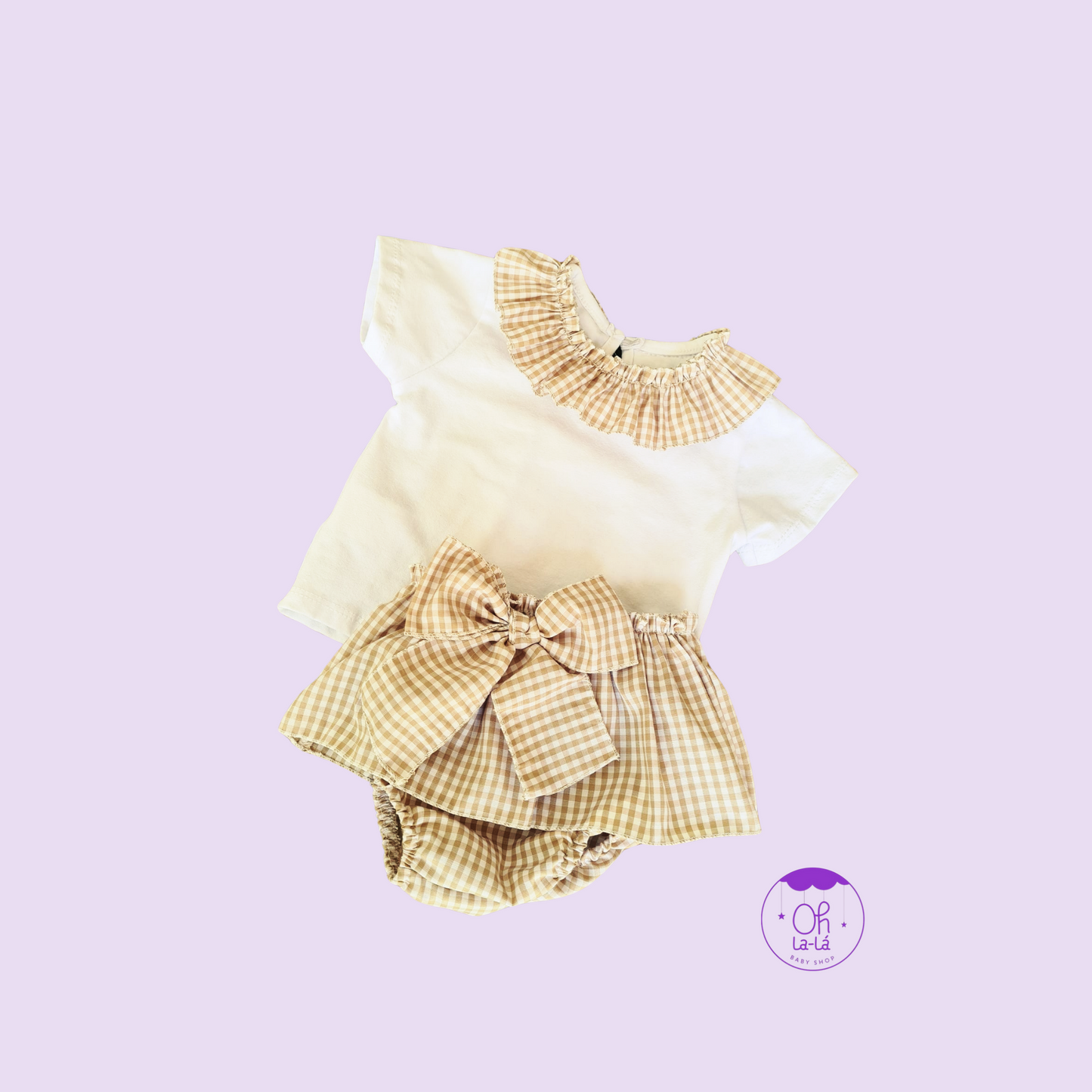 Conjunto Lacito con cuello volante vichy y cubrepañal