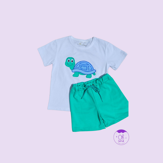 Conjunto niño verano con tortuga aplicada | Algodón y pantalón verde